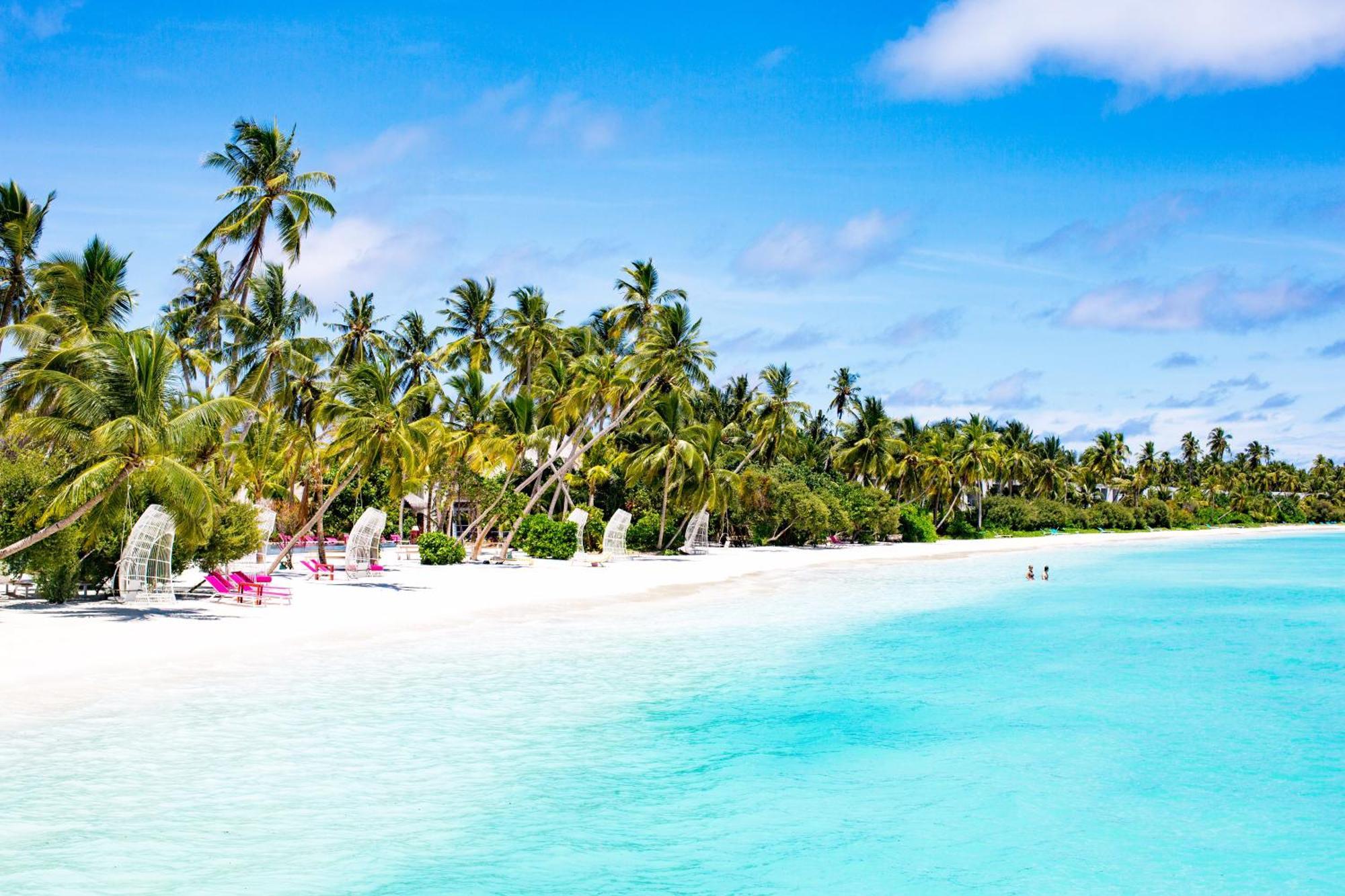 Kandima Maldives Kudahuvadhoo Exteriör bild A beach in Maldives