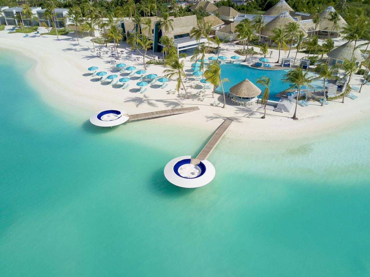 Kandima Maldives Kudahuvadhoo Exteriör bild Aerial view of the beach at the resort