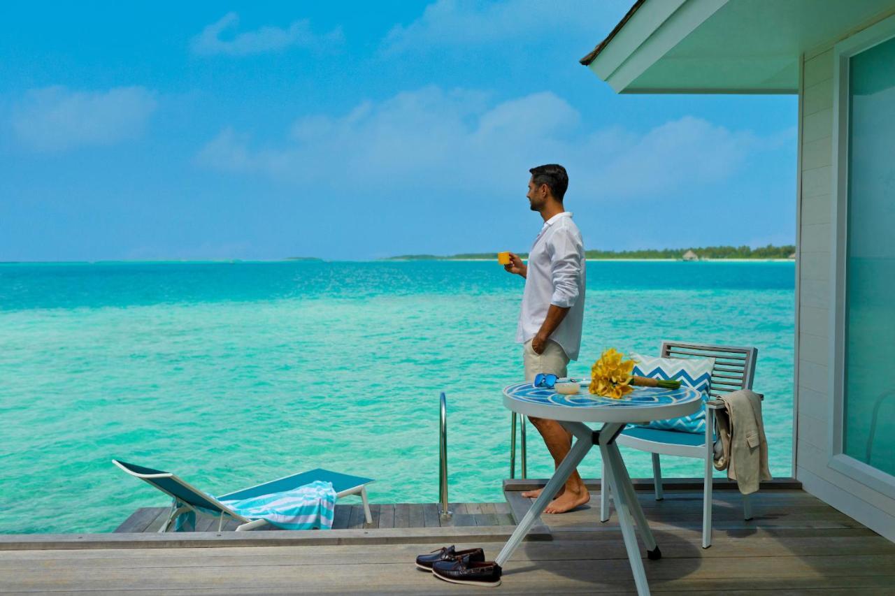 Kandima Maldives Kudahuvadhoo Exteriör bild A view of the ocean from a villa at Atlantis Paradise Island