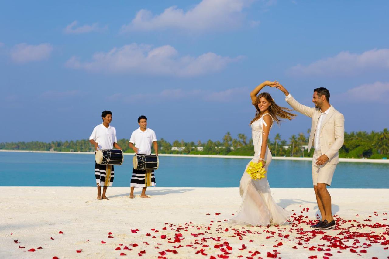 Kandima Maldives Kudahuvadhoo Exteriör bild A wedding in Maldives