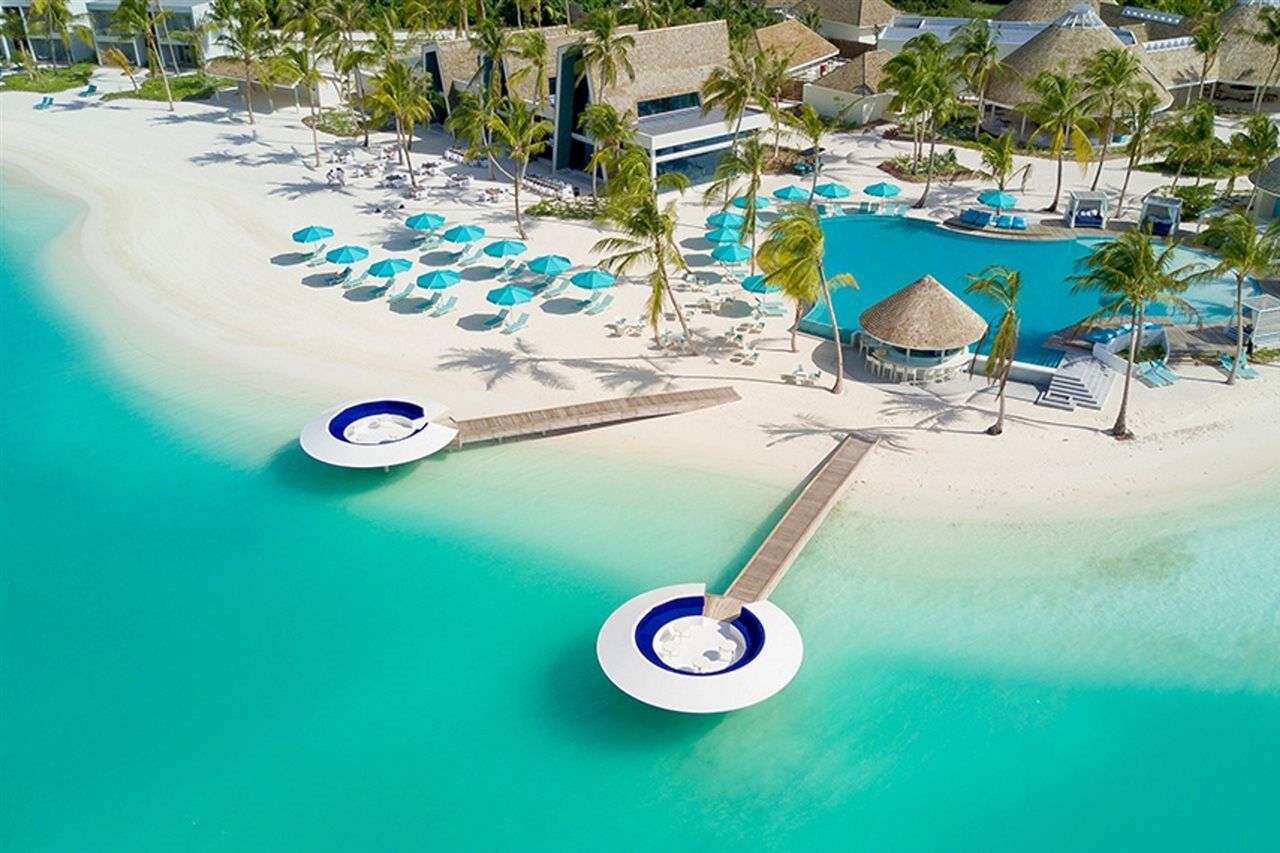 Kandima Maldives Kudahuvadhoo Exteriör bild Aerial view of the beach at the Hard Rock Hotel